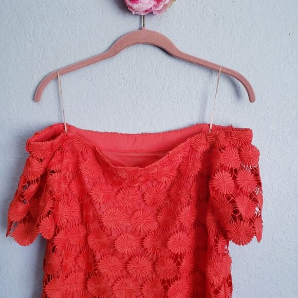 Trina‎ Turk - Picture 9 of 9